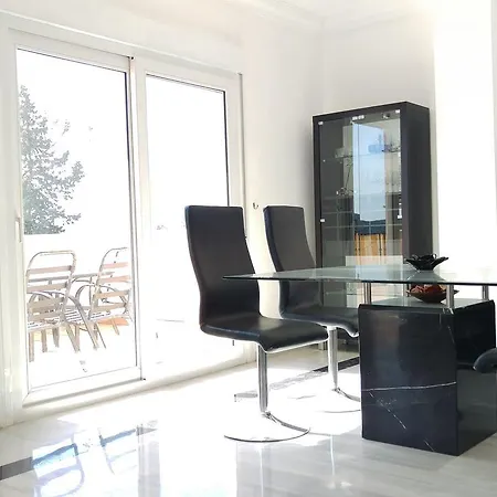 아파트 Stunning Penthouse Golf Getaway *