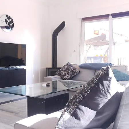 Stunning Penthouse Golf Getaway * 미하스